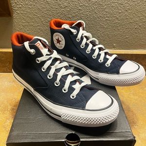 Converse All Star
MALDEN STREET MID OBSIDIAN/RUGGED ORANGE /WHITE mens 9.5